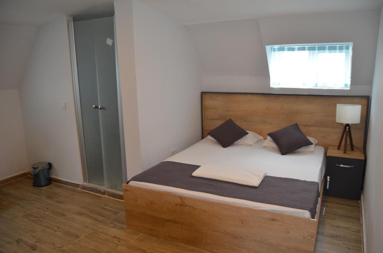 Quars Palmiye Hotel Адалар Екстериор снимка