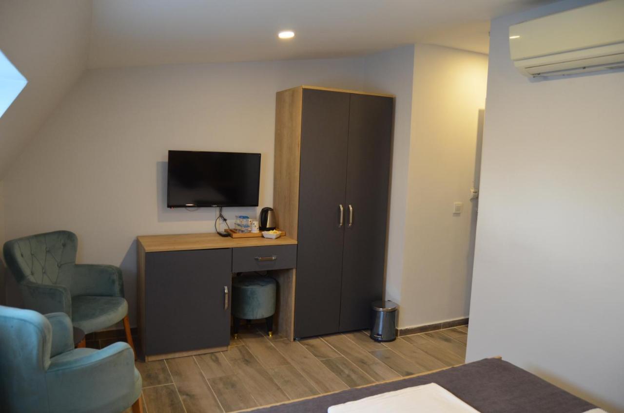 Quars Palmiye Hotel Адалар Екстериор снимка