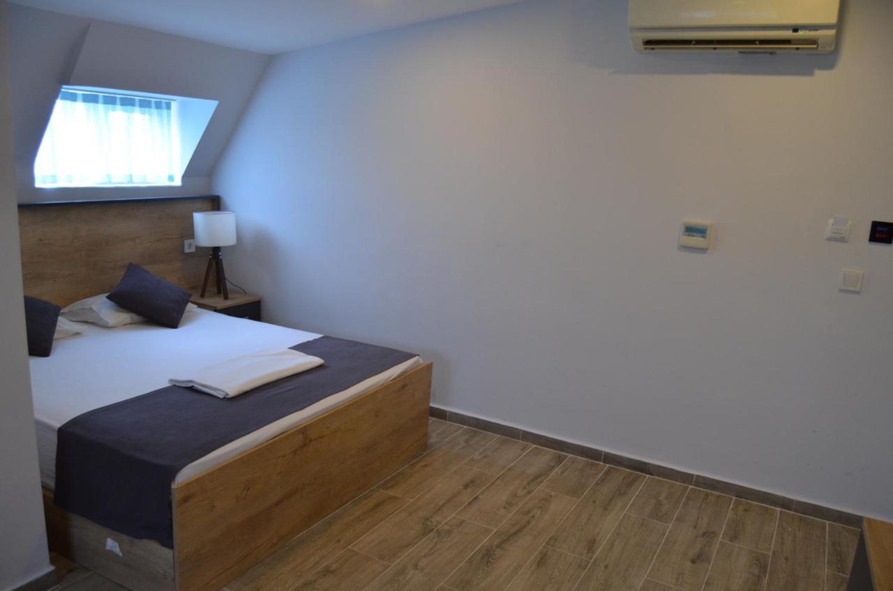 Quars Palmiye Hotel Адалар Екстериор снимка